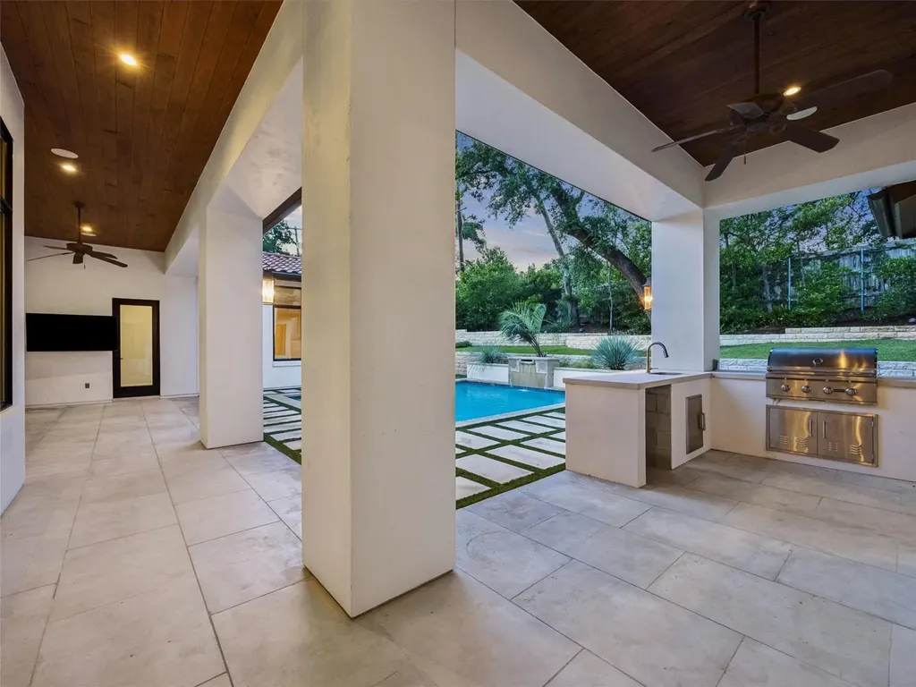 2702 Mountain Laurel Drive Austin TX 78703