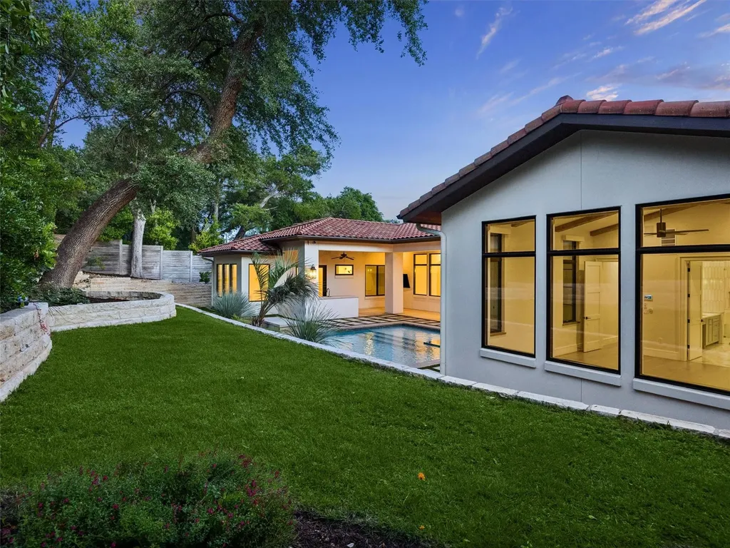 2702 Mountain Laurel Drive Austin TX 78703