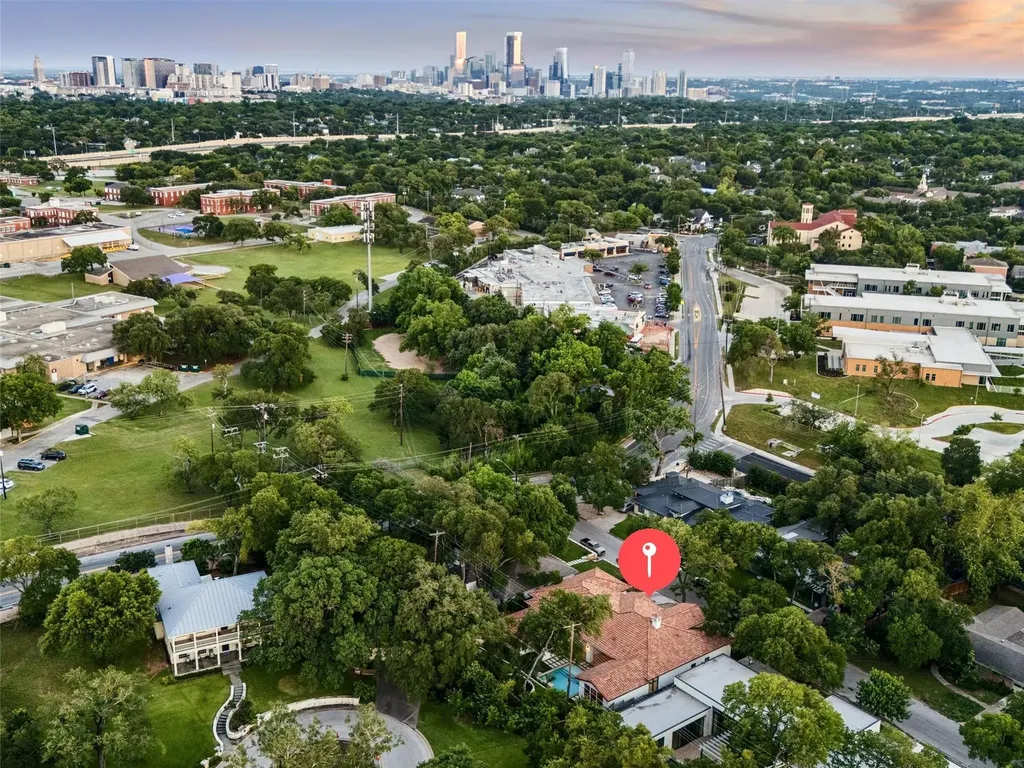 2702 Mountain Laurel Drive Austin TX 78703