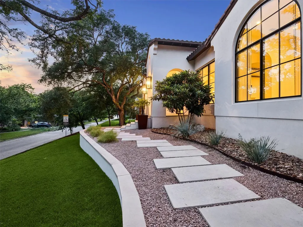 2702 Mountain Laurel Drive Austin TX 78703