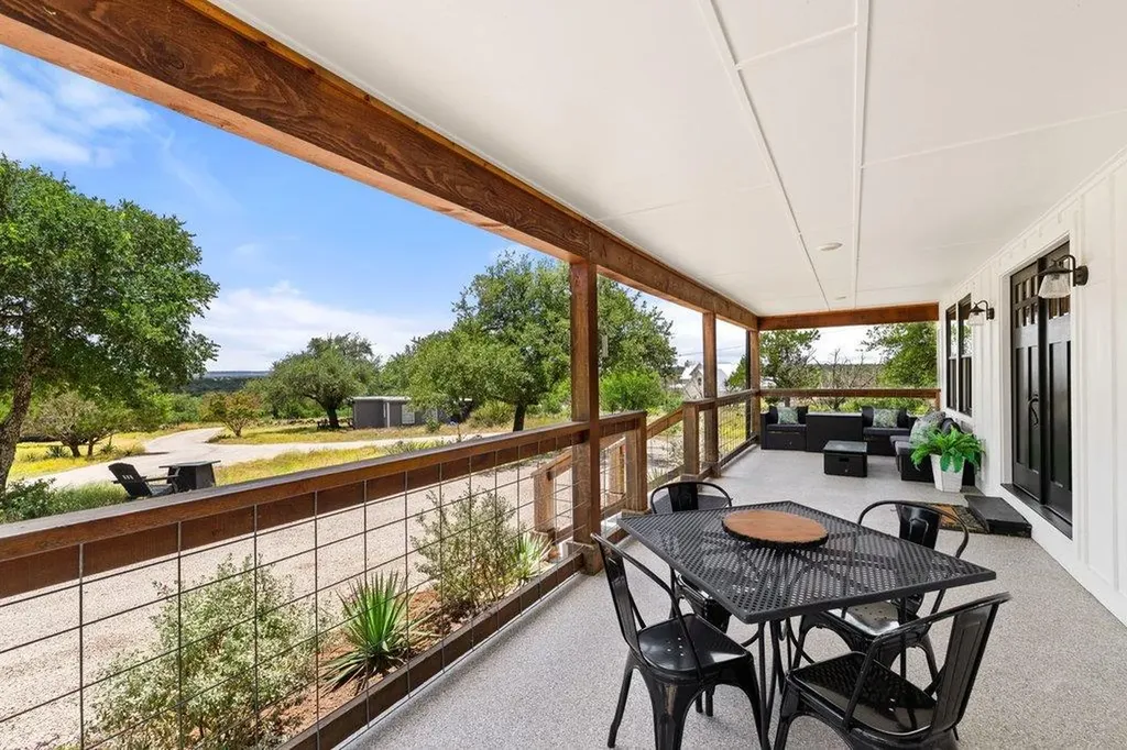 784 River View Drive Johnson City TX 78636