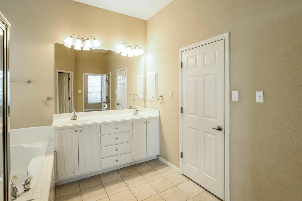 111 Village Park Drive Georgetown TX 78633