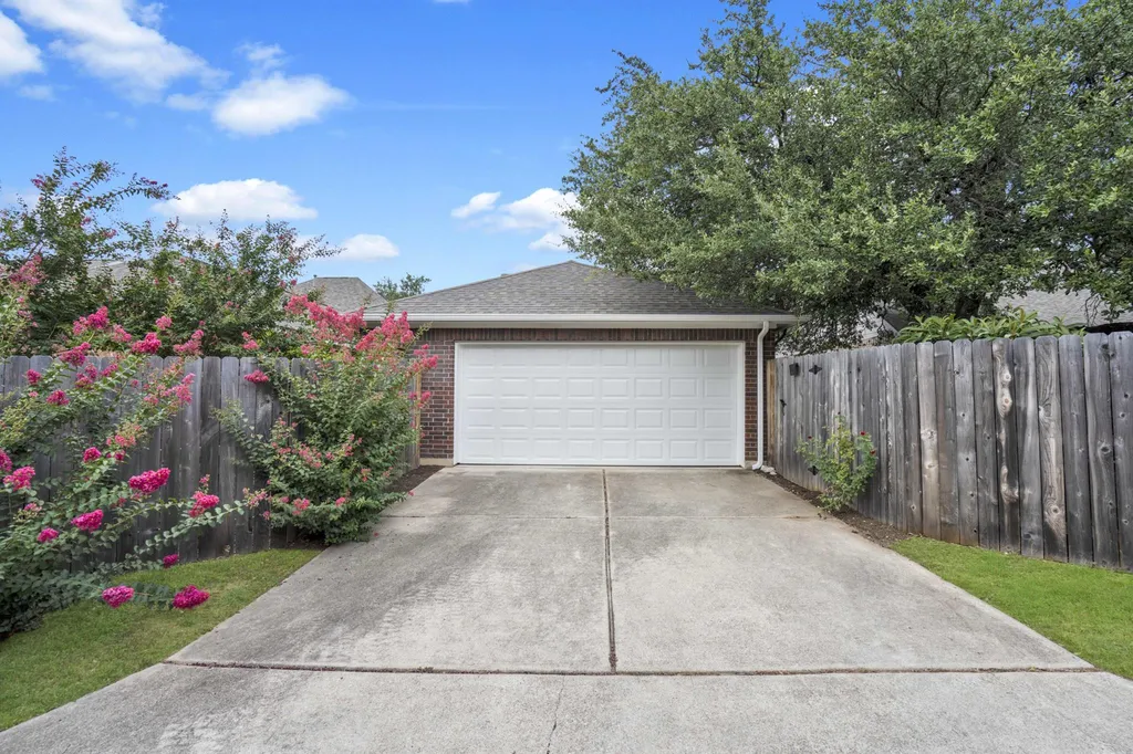 111 Village Park Drive Georgetown TX 78633