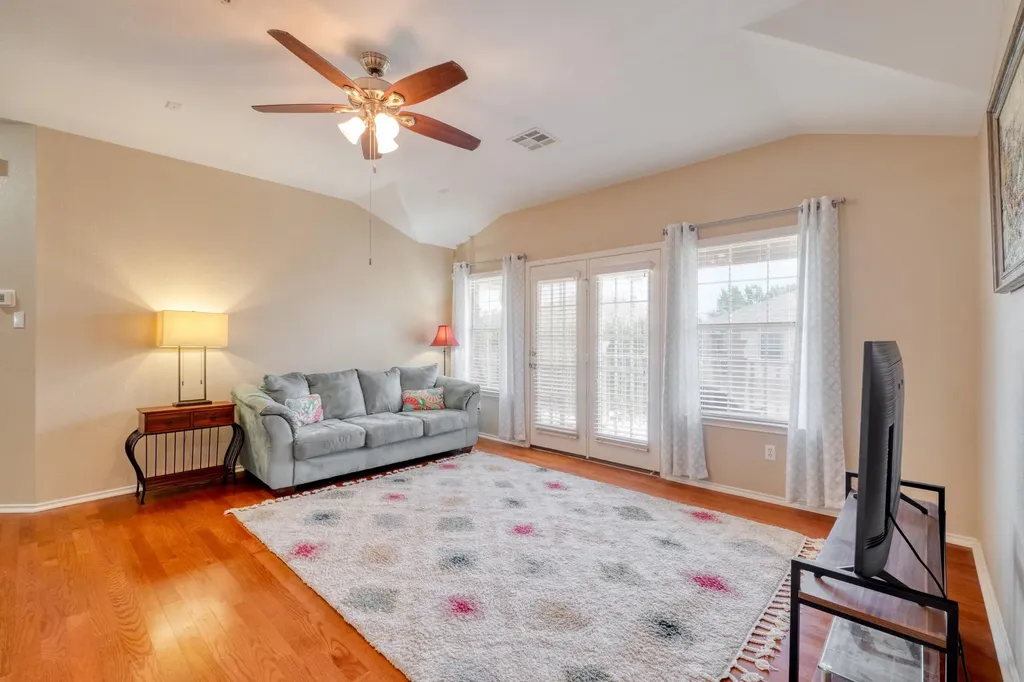 16100 S Great Oaks Drive Round Rock TX 78681