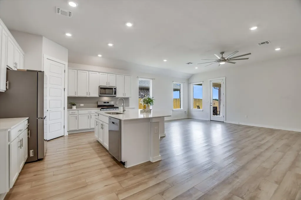 420 Mountain Sky Bend Leander TX 78641