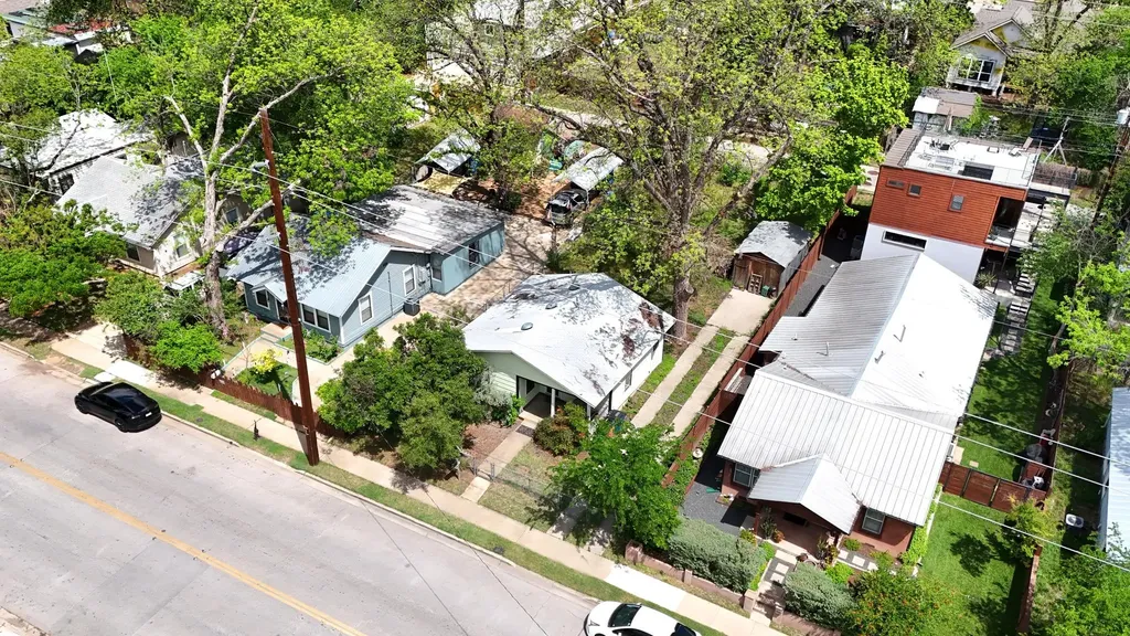 1710 Holly Street Austin TX 78702