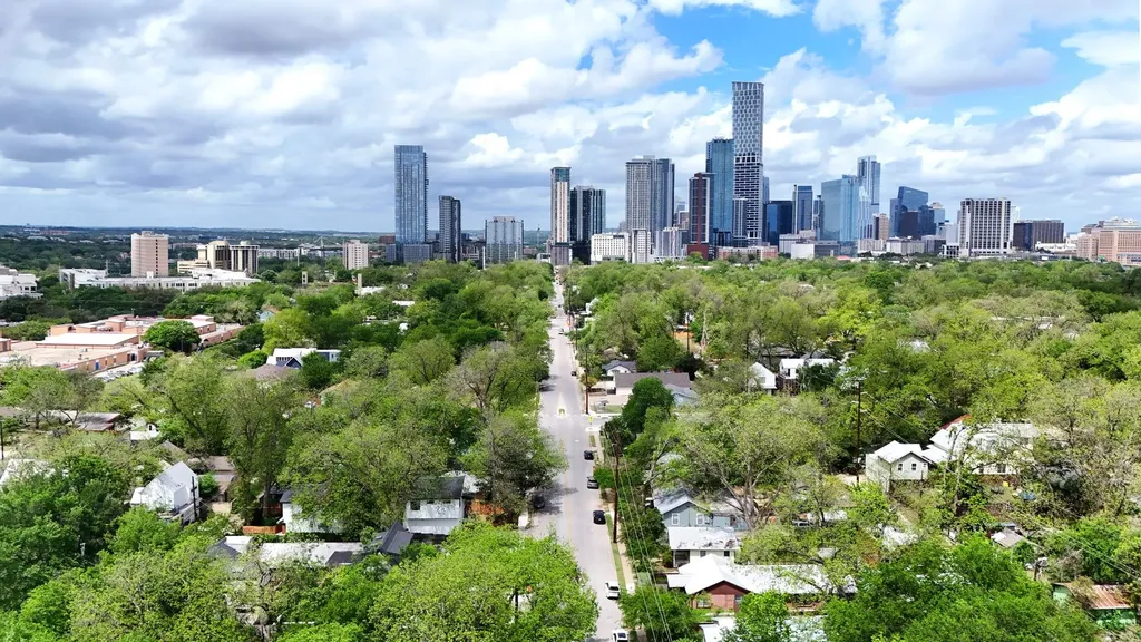 1710 Holly Street Austin TX 78702