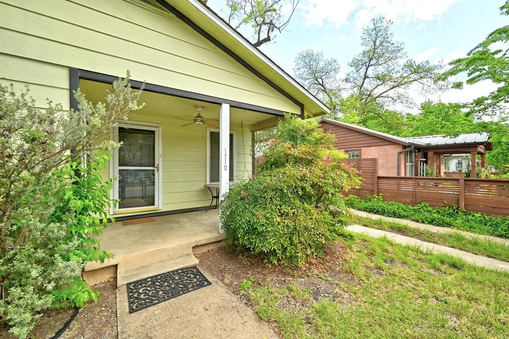 1710 Holly Street Austin TX 78702