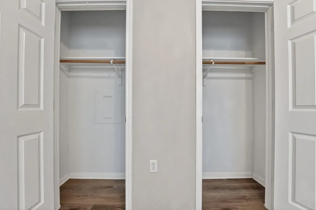 5625 Signal Point Austin TX 78724