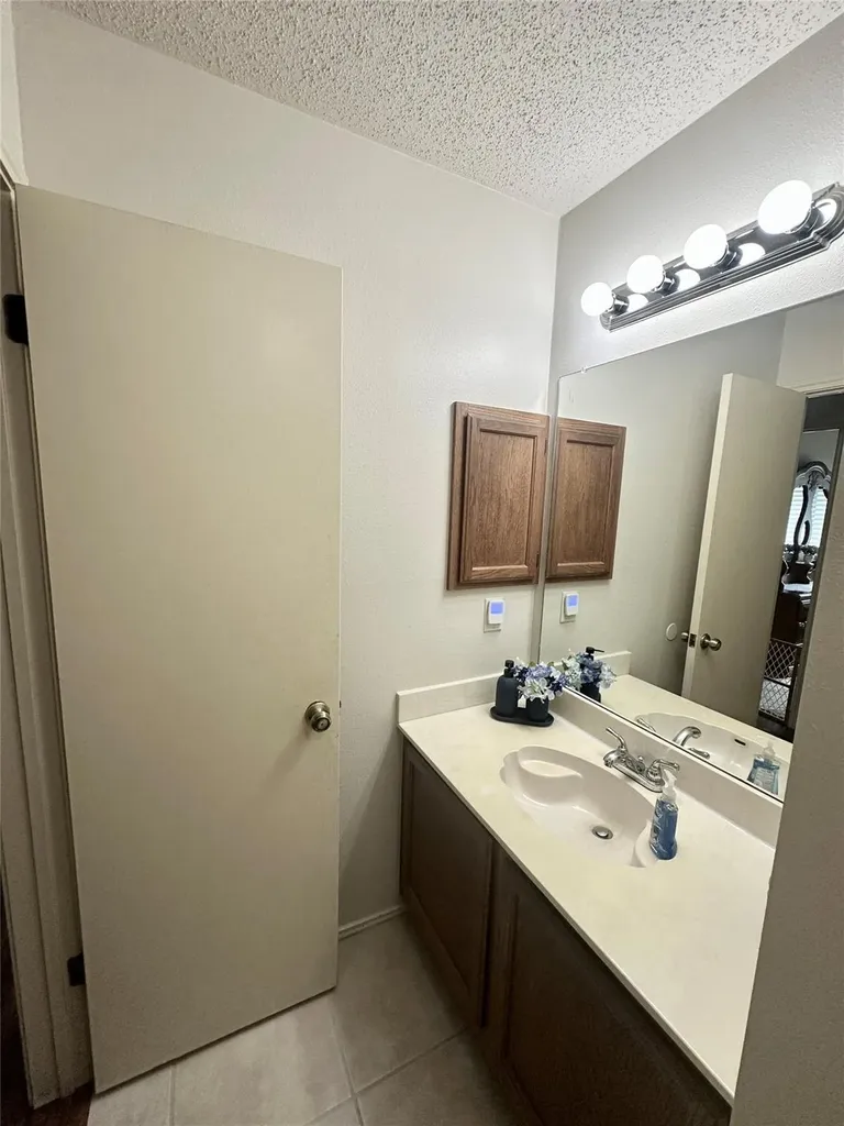 608 Battlecreek Lane Leander TX 78641