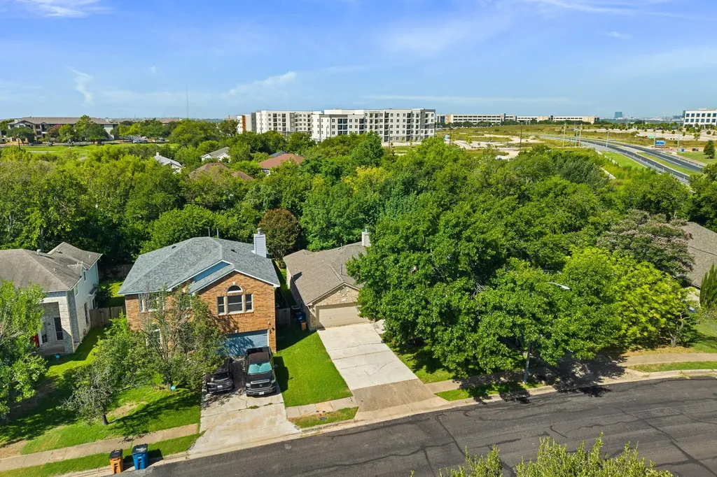 1005 Briargate Drive Austin TX 78753