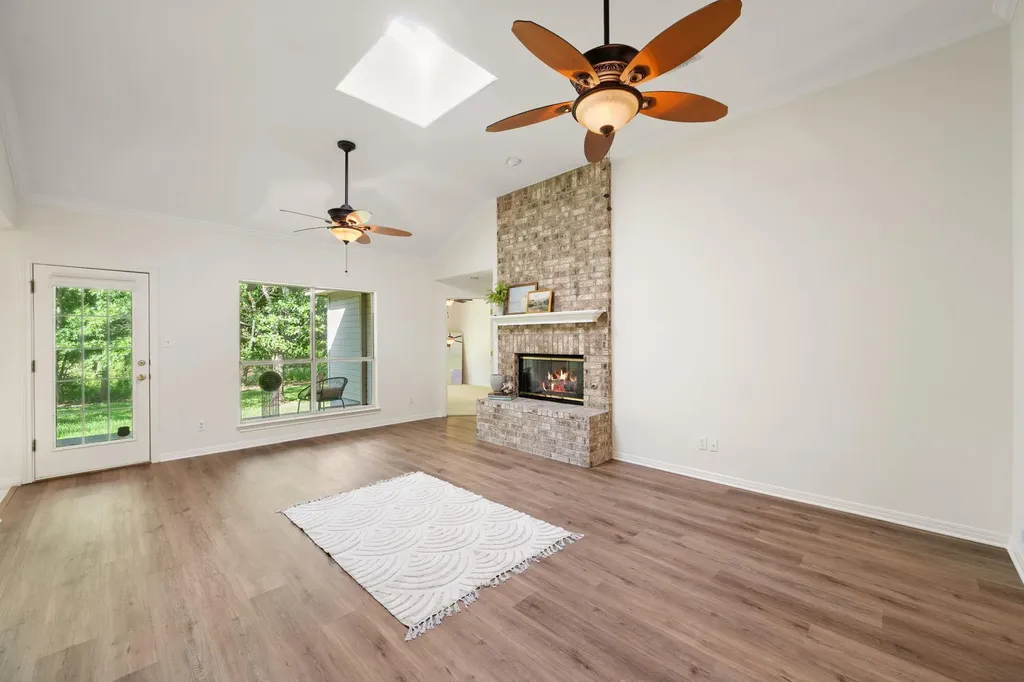 1005 Briargate Drive Austin TX 78753