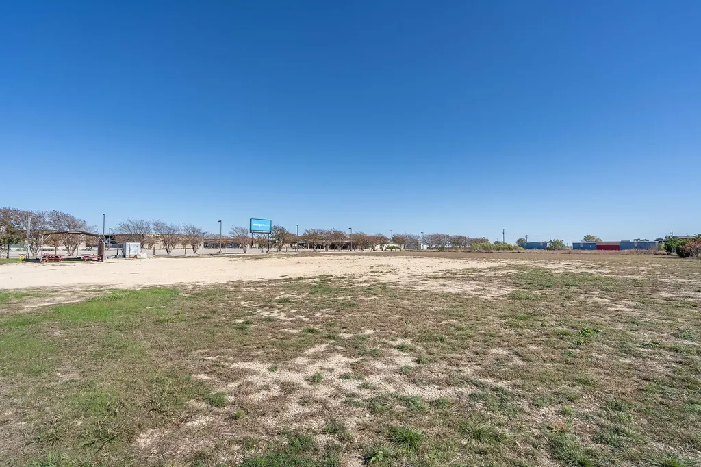 136 County Road 214 Liberty Hill TX 78642