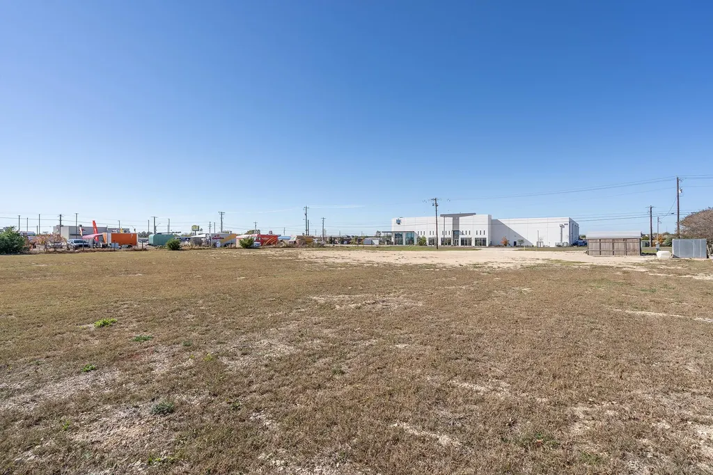 136 County Road 214 Liberty Hill TX 78642