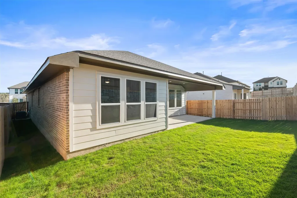 113 Mcdougall Pass Liberty Hill TX 78642