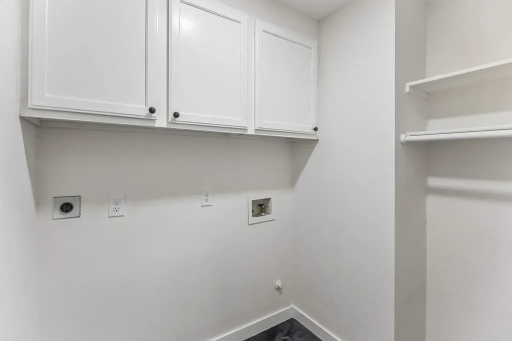8921 Corran Ferry Drive Austin TX 78749