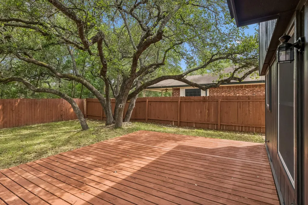 8921 Corran Ferry Drive Austin TX 78749