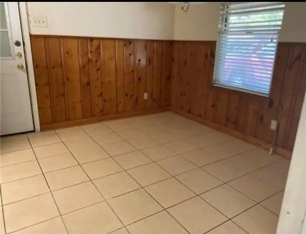 203 W Odell Street W Austin TX 78752