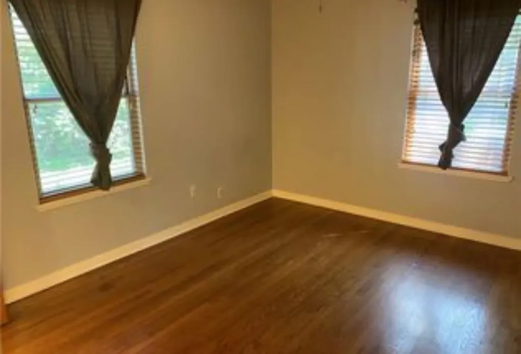203 W Odell Street W Austin TX 78752