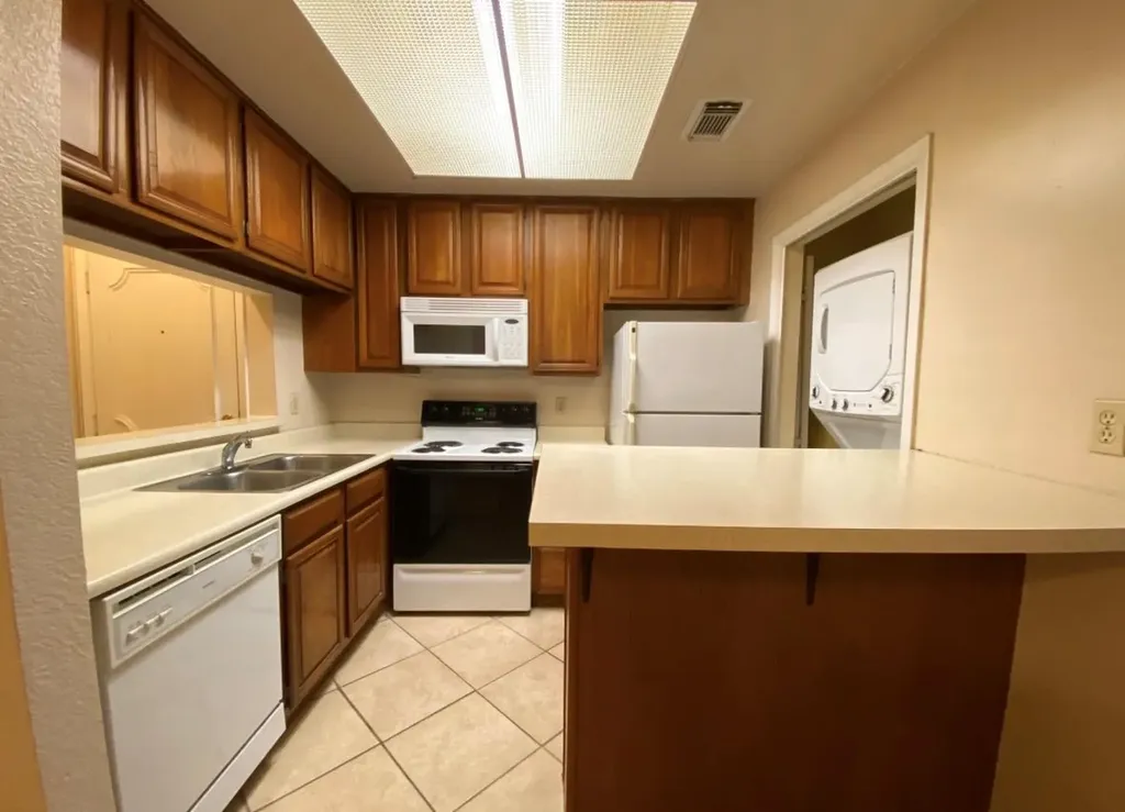 806 W 24th Street Austin TX 78705
