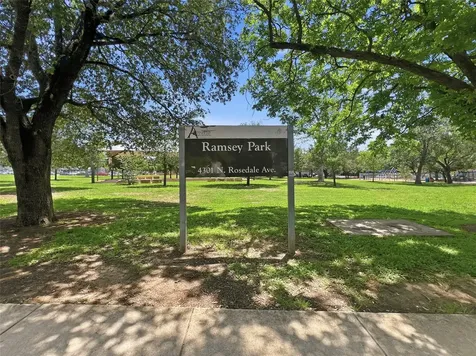 5214 Woodview Avenue Austin TX 78756