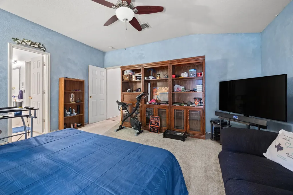 2556 Vernell Way Round Rock TX 78664