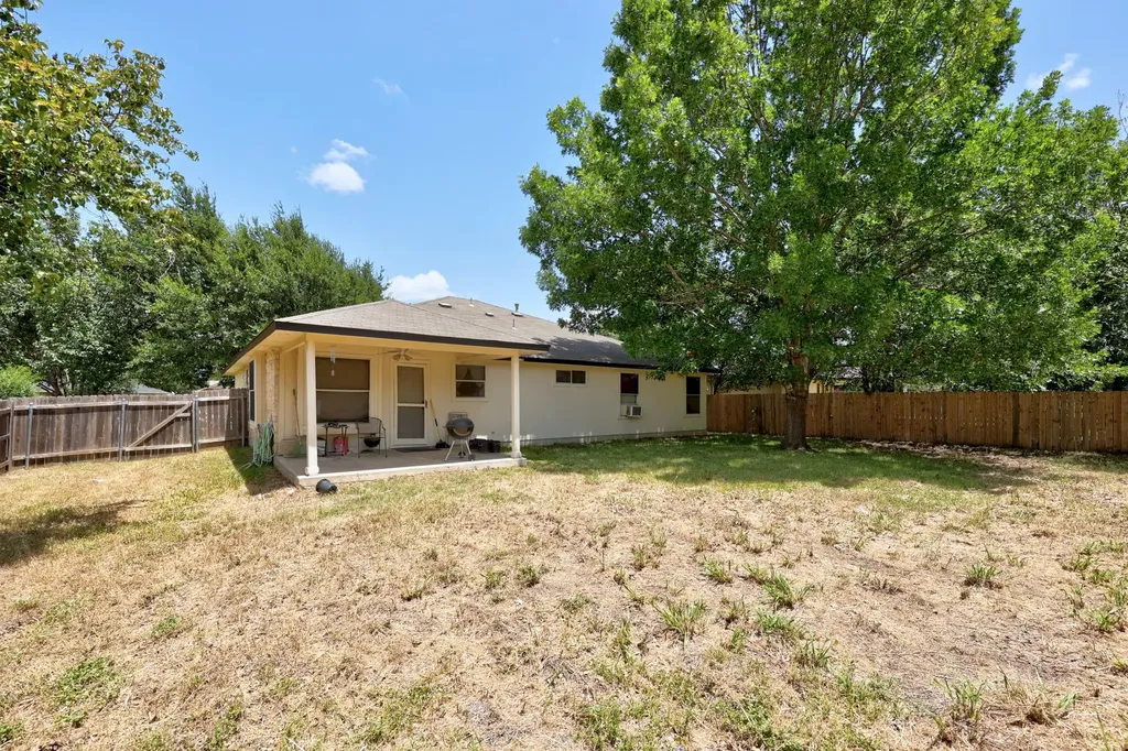 2556 Vernell Way Round Rock TX 78664