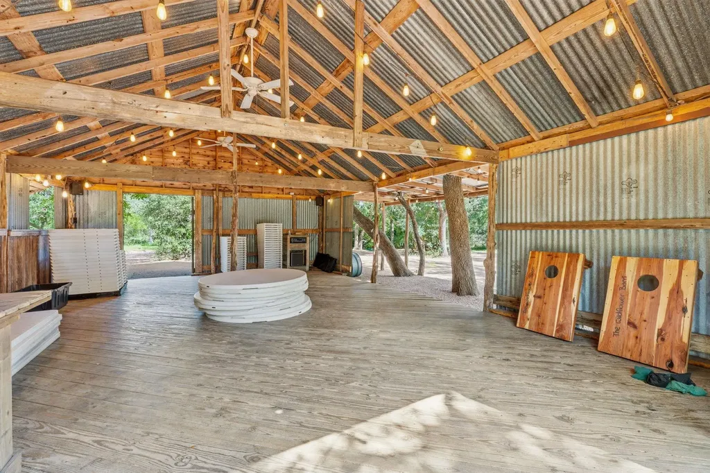 1770 N Elder Hill Road Driftwood TX 78619