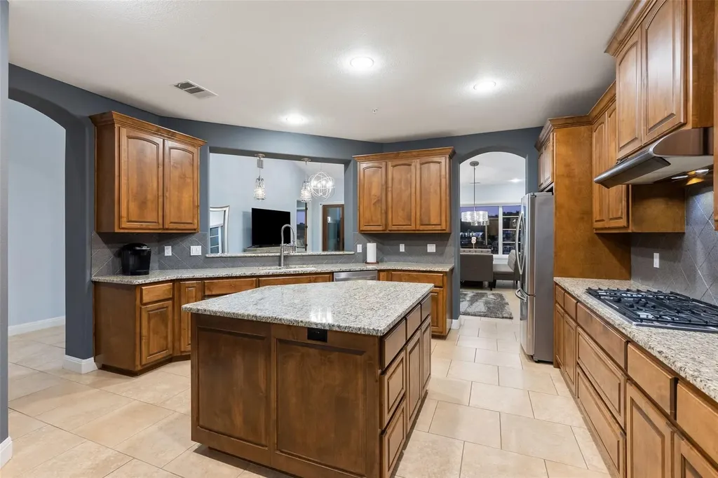 423 Marina Village Cove Austin TX 78734