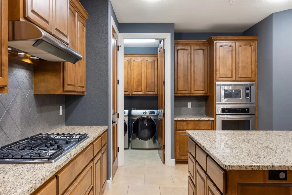 423 Marina Village Cove Austin TX 78734
