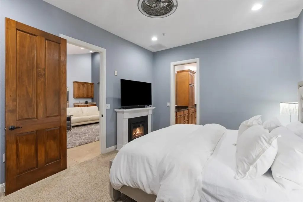 423 Marina Village Cove Austin TX 78734