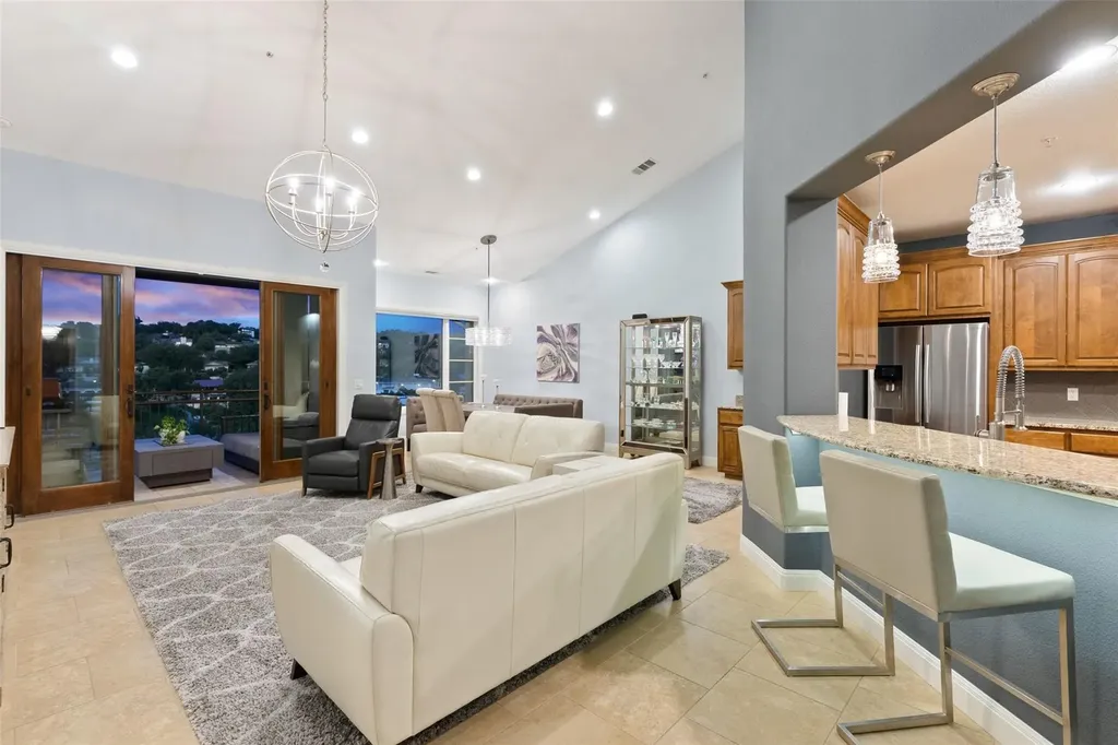 423 Marina Village Cove Austin TX 78734