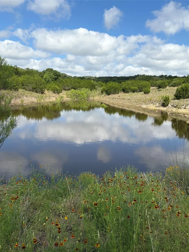 2 Sanctuary Lane Blanco TX 78606