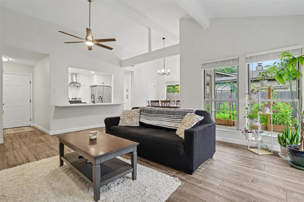 3804 Spring Creek Road Round Rock TX 78681