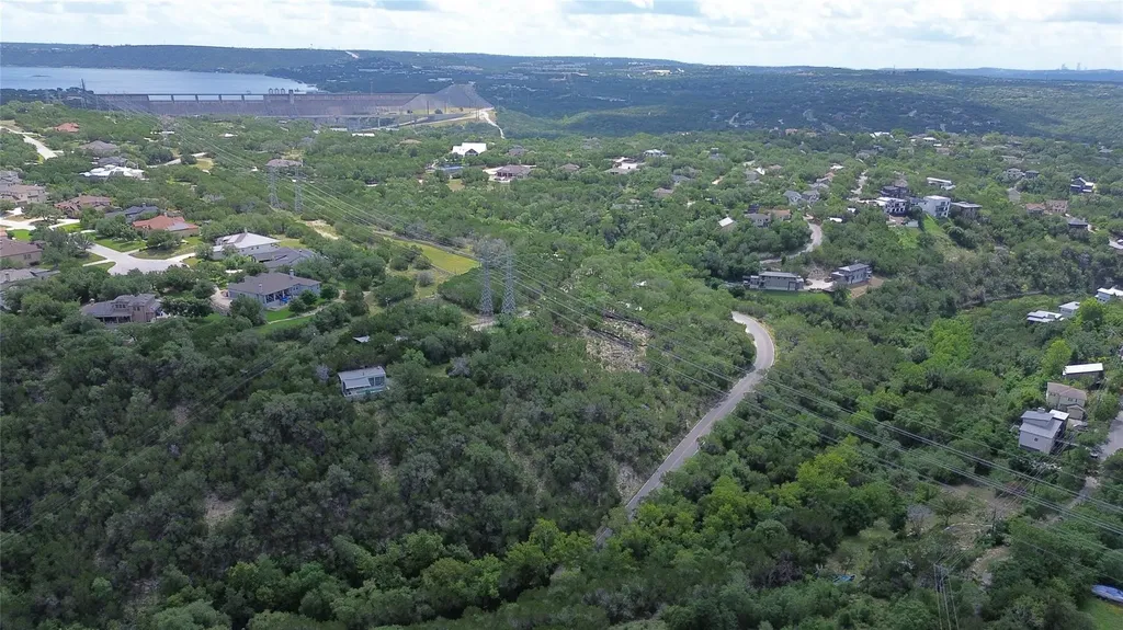 3109, 3111, 3113 Geronimo Trail Austin TX 78734