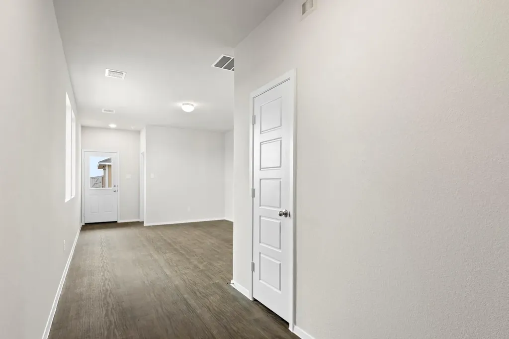 2963 Winding Creek Road Kyle TX 78640