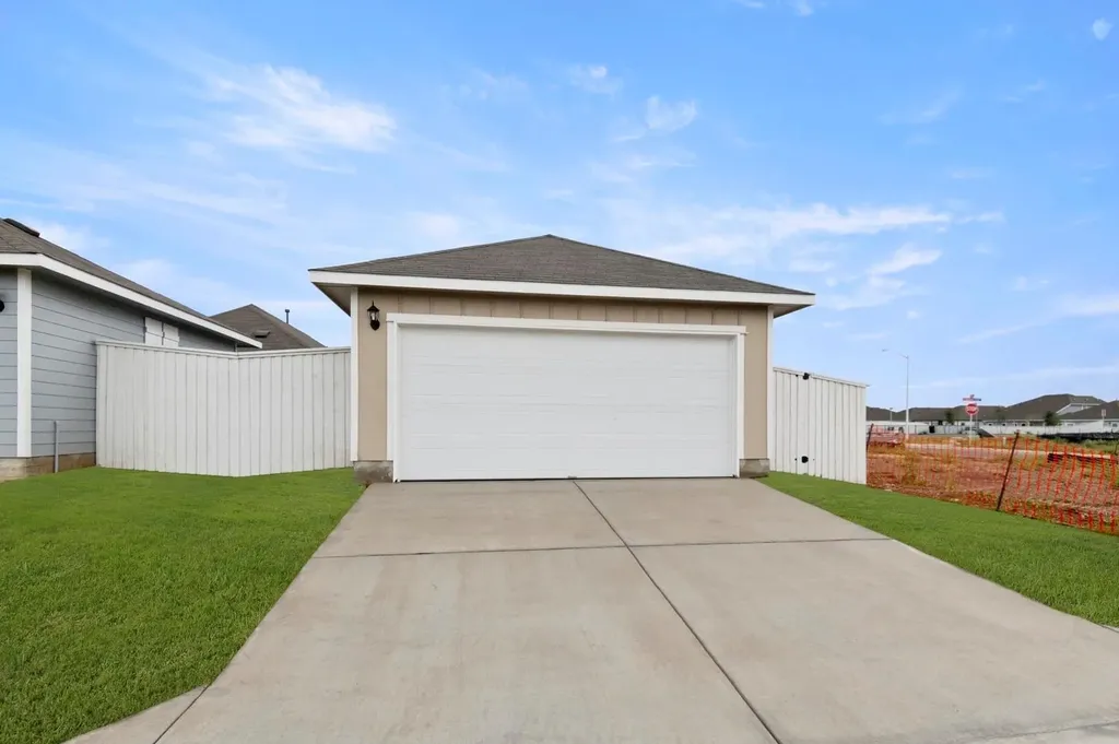 2963 Winding Creek Road Kyle TX 78640