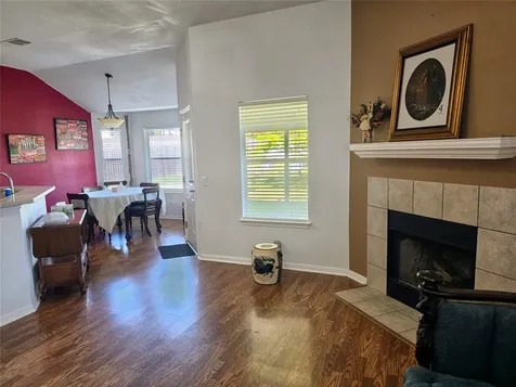 226 Lakemont Drive Hutto TX 78634