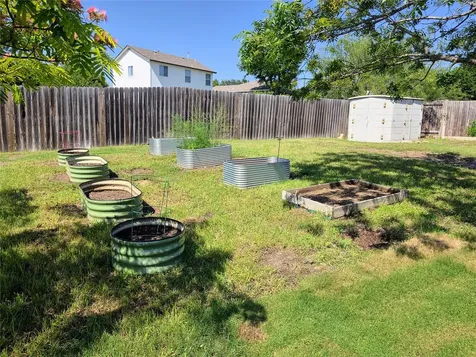 226 Lakemont Drive Hutto TX 78634