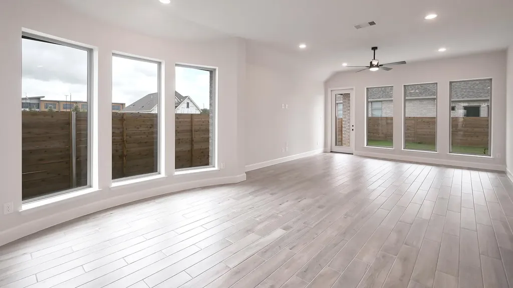 308 Watersong Bend Lockhart TX 78644