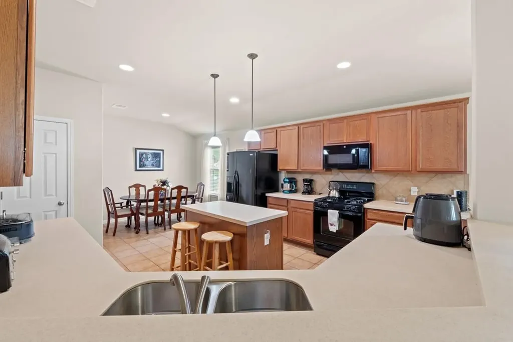 12008 Lansdowne Road Austin TX 78754