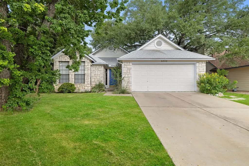 8302 Mendota Cove Austin TX 78717