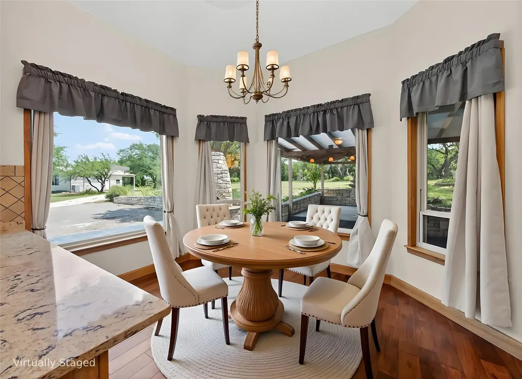 360 Sunset Ridge Liberty Hill TX 78642