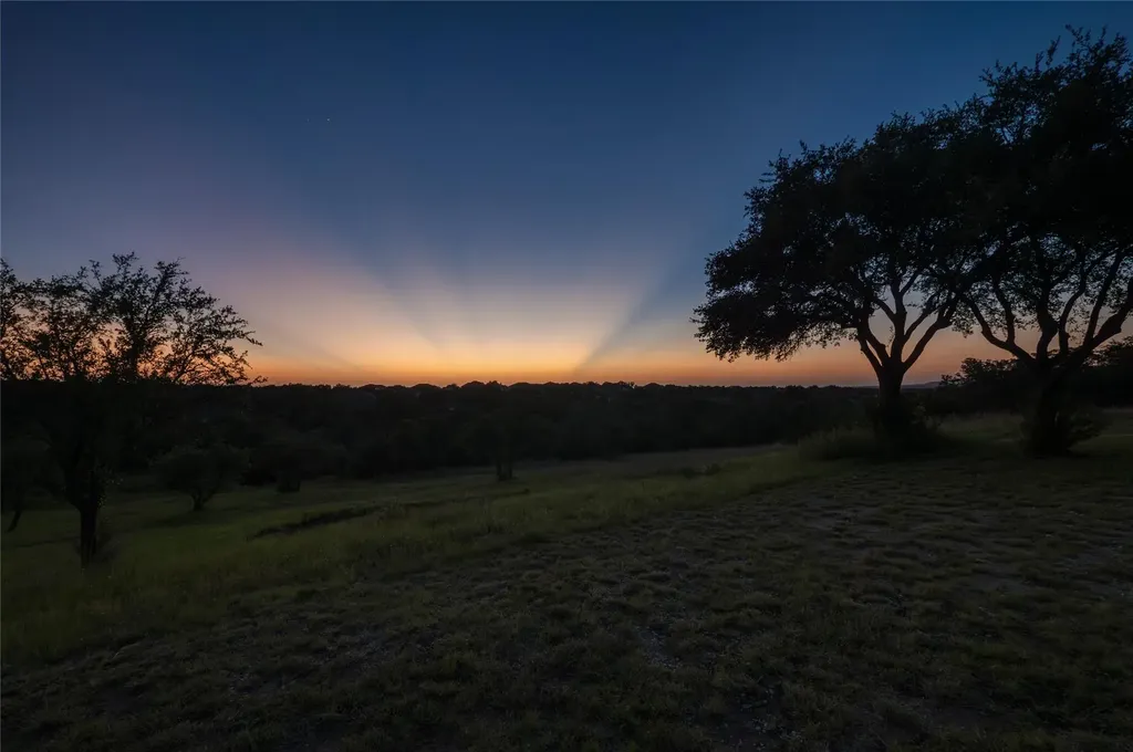 360 Sunset Ridge Liberty Hill TX 78642