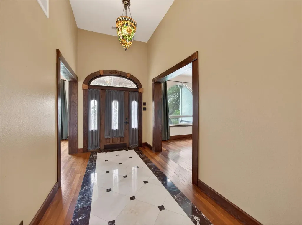 360 Sunset Ridge Liberty Hill TX 78642