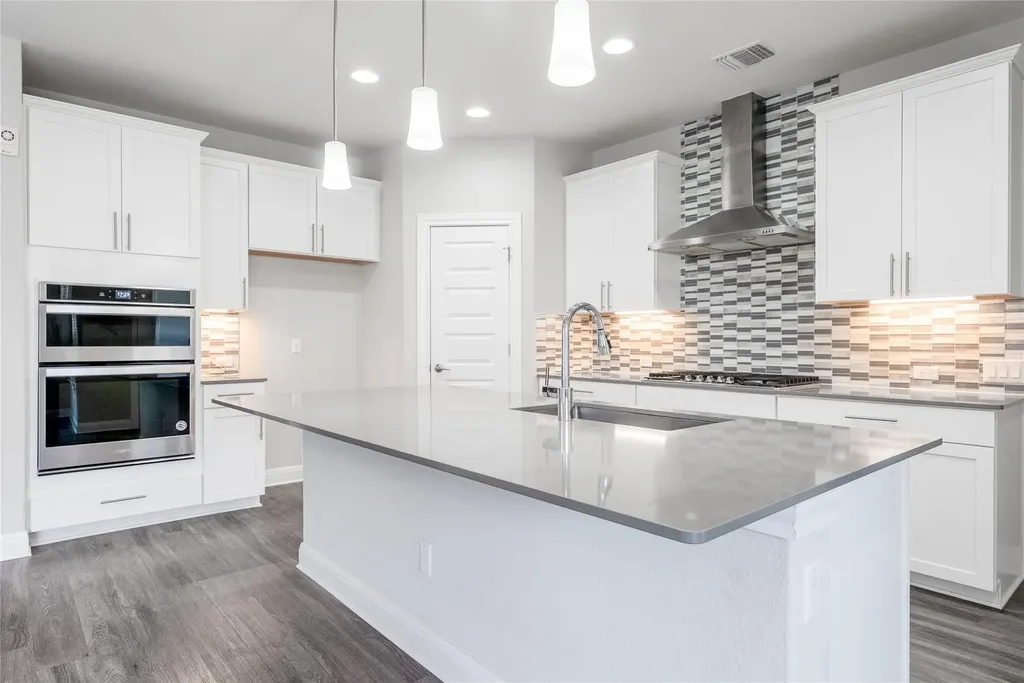 3002 Maysilee Street Austin TX 78728
