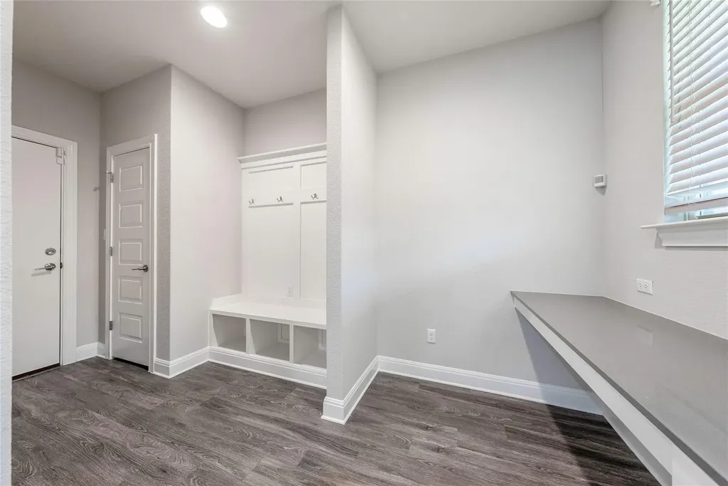 3002 Maysilee Street Austin TX 78728