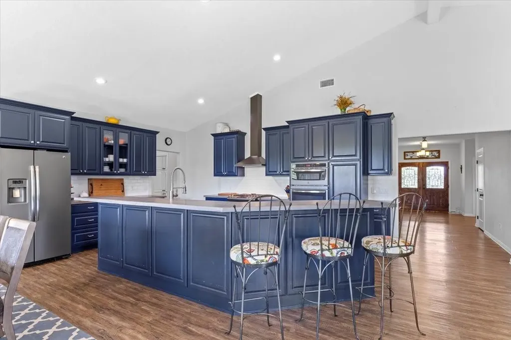 1883 Watterson Road Red Rock TX 78662