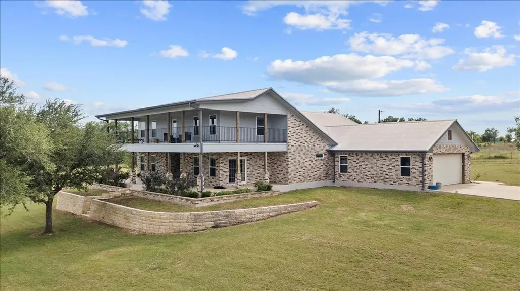1883 Watterson Road Red Rock TX 78662