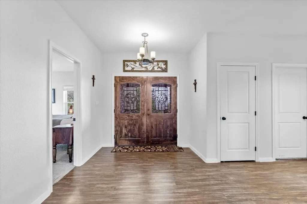 1883 Watterson Road Red Rock TX 78662
